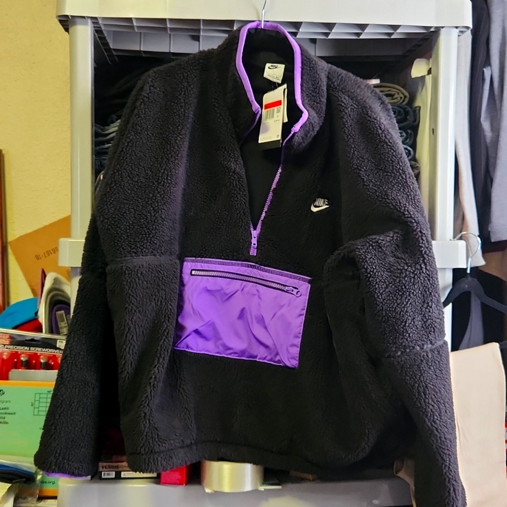 Nike Sherpa